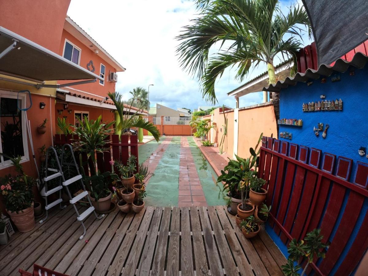 Terrakota Apartments Виллемстад Экстерьер фото